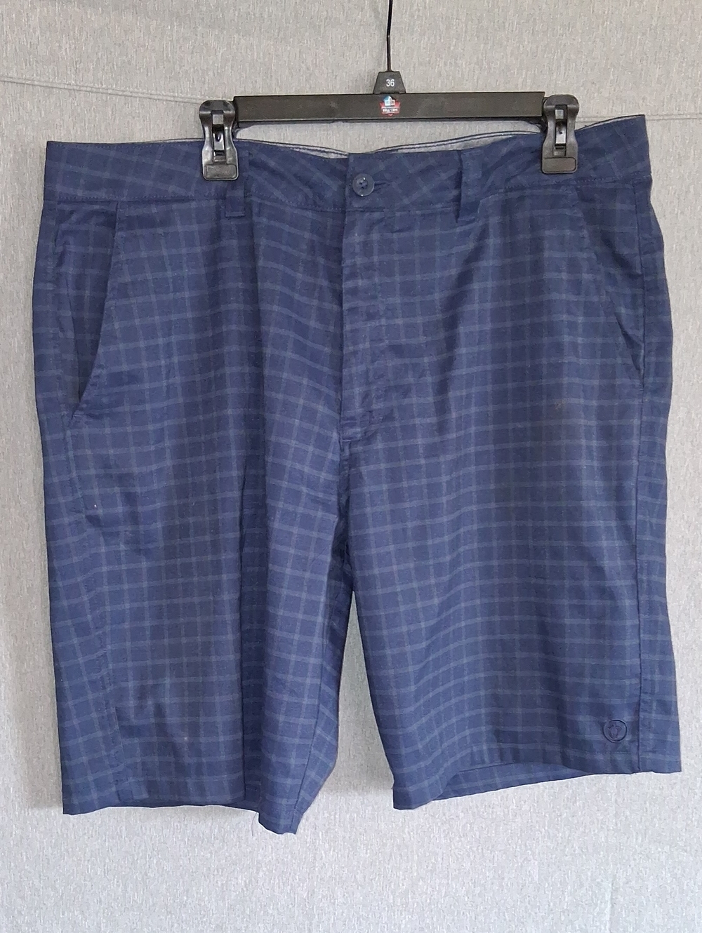 Hang Ten Navy Plaid Flat-Front Golf Shorts